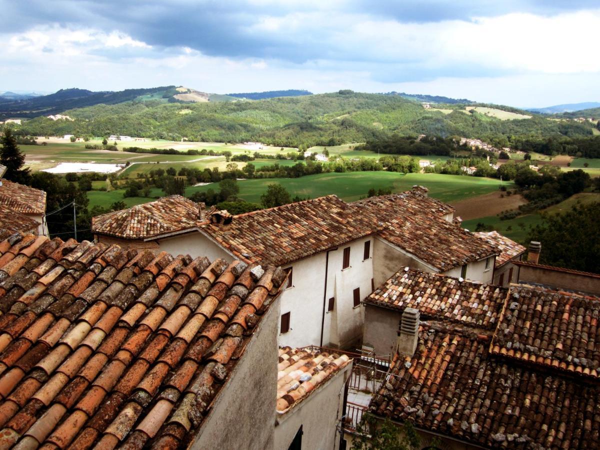 Locanda Della Rocca Сарнано Экстерьер фото