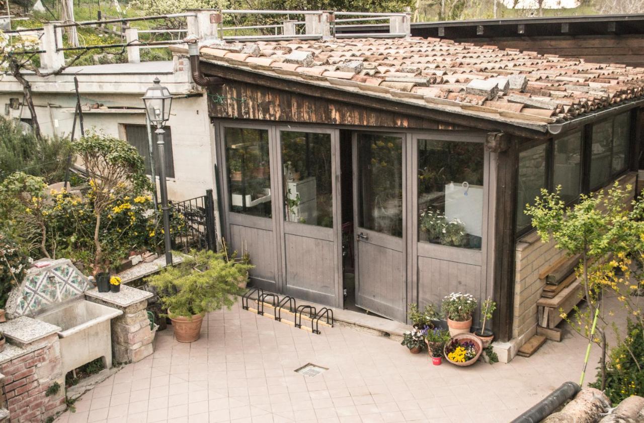 Locanda Della Rocca Сарнано Экстерьер фото