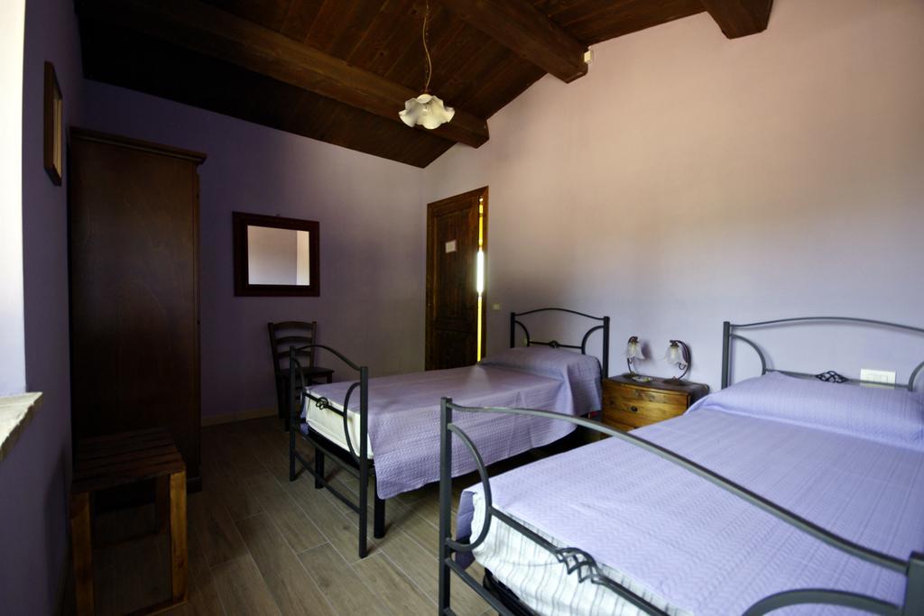 Locanda Della Rocca Сарнано Экстерьер фото