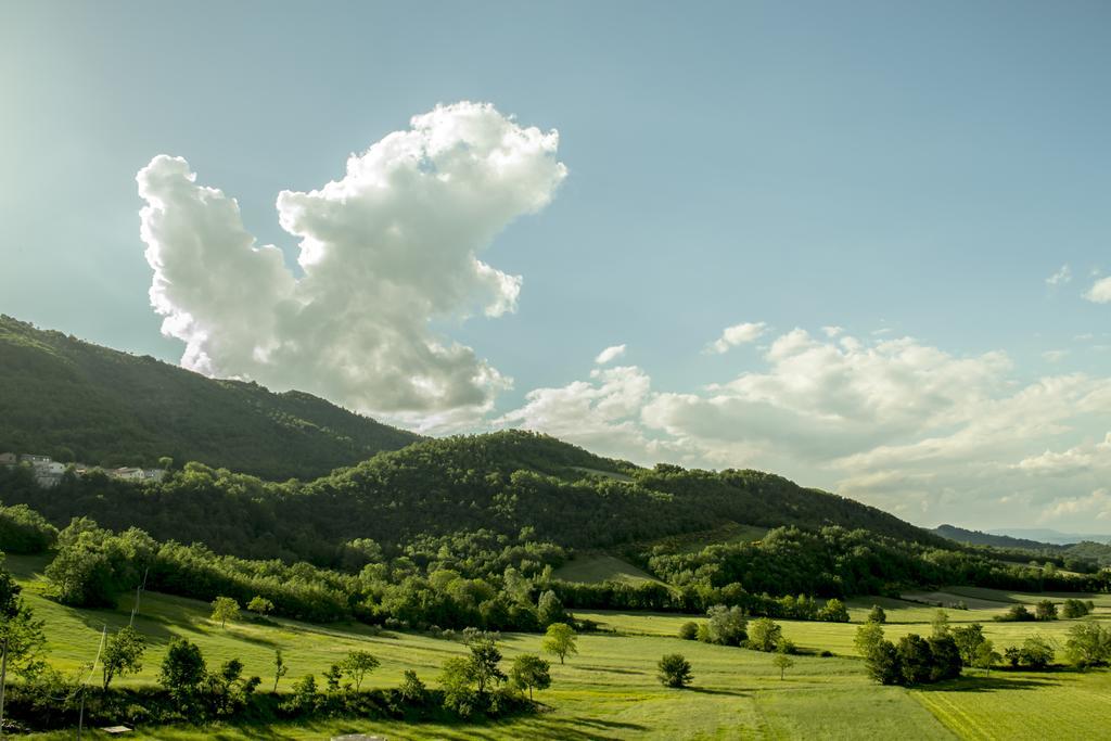 Locanda Della Rocca Сарнано Экстерьер фото